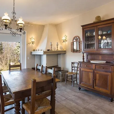 Elisabetta-tranquilla Con Vista