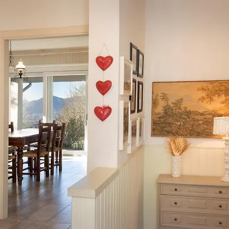 Elisabetta-tranquilla Con Vista Villa