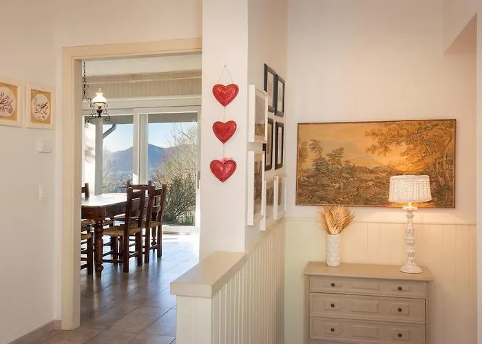 Elisabetta-tranquilla Con Vista Villa