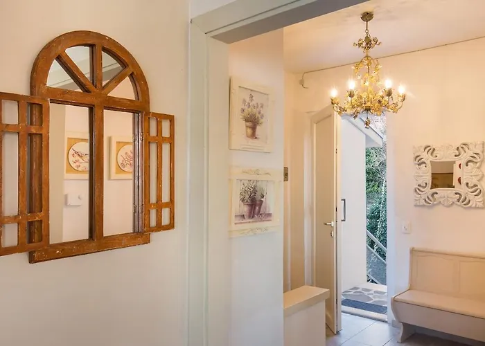 Elisabetta-tranquilla Con Vista *